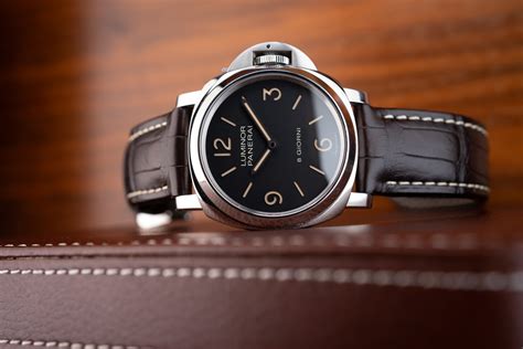 panerai with suit|Panerai pam914 hands on.